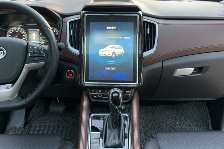 Used SWM X7 2017 1.5T Automatic Smart Enjoyment Version 7 Seats
