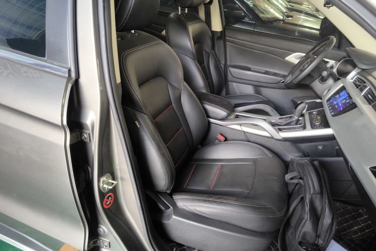 Used Geely Auto Emgrand X7 Sport 2018 1.8TD Automatic Two-Wheel Drive Smart Connect 4G Internet Edition