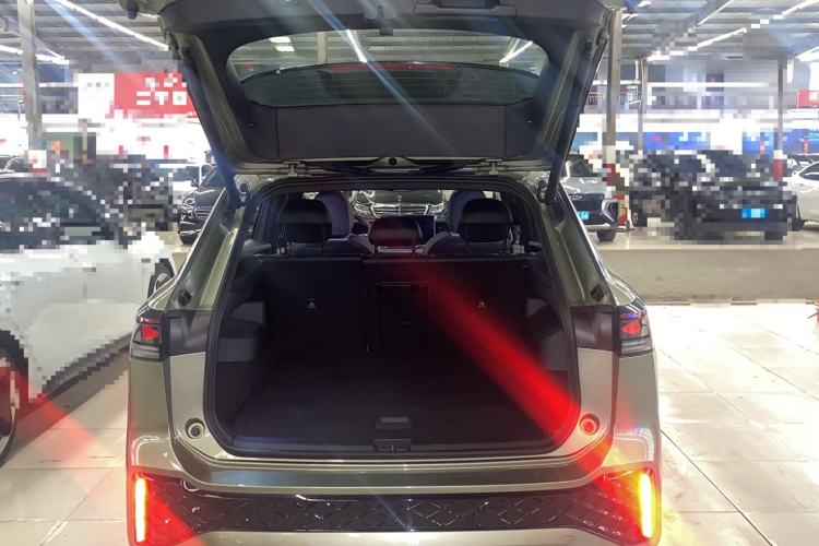 Used Volkswagen Tayron 2025 Tiguan L 380TSI 4Motion Luxury Easy Package