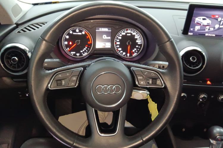 Used Audi A3 2019 Limousine 35 TFSI Fashion Edition China V standard