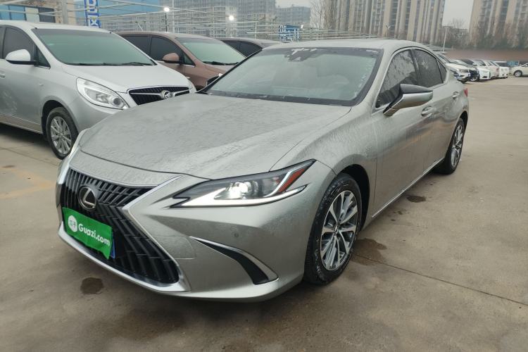 Used Lexus ES 2022 300h Excellence Edition