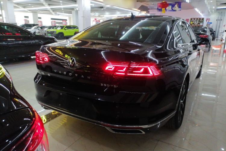 Used Volkswagen Magotan 2020 330TSI DSG Leading Model
