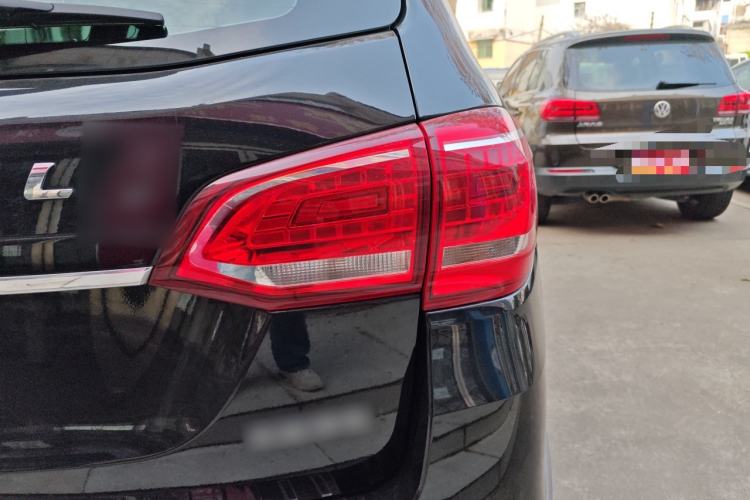 Used Haval H6 2021 Sport Edition 1.5T Automatic Elite Smart Connectivity Model U-Shape Grille
