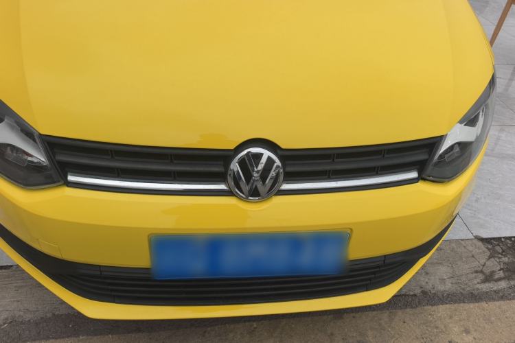 Used Volkswagen Polo 2014 1.4L Manual Fashion Edition
