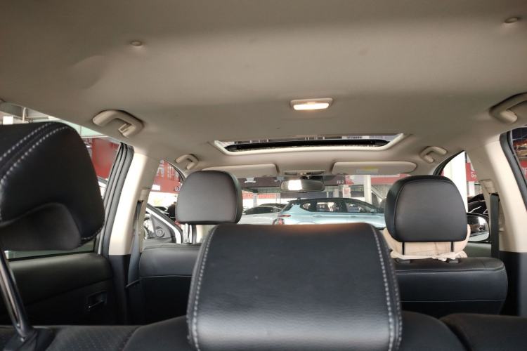 Used Mitsubishi Outlander 2016 2.4L 4x4 Luxury Edition 7-Seater