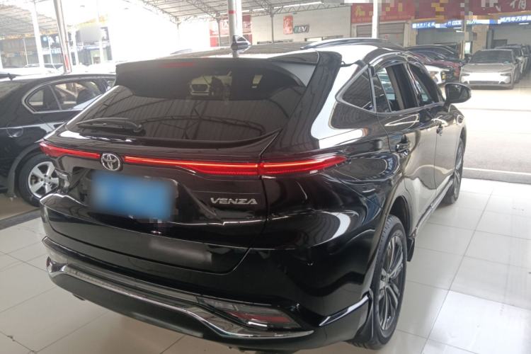 Used Toyota Venza 2023 2.0L CVT Two-Wheel Drive Luxury Edition
