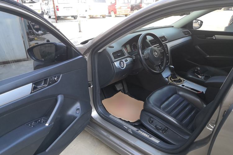 Used Volkswagen Passat 2014 1.8TSI DSG Prestige Edition