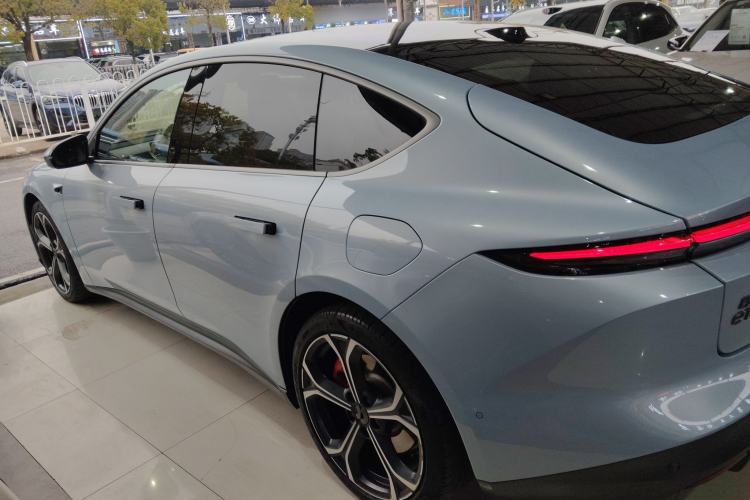 Used Nio ET5 2022 75 kWh