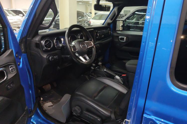 Used  Wrangler 2022 2.0T High Altitude Four-Door Edition

