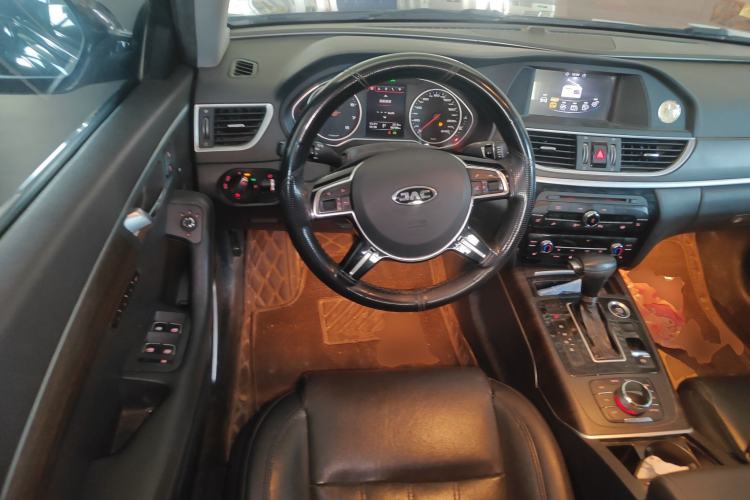 Used  Refine A60 2017 1.5 TGDI Automatic Luxury Business Model