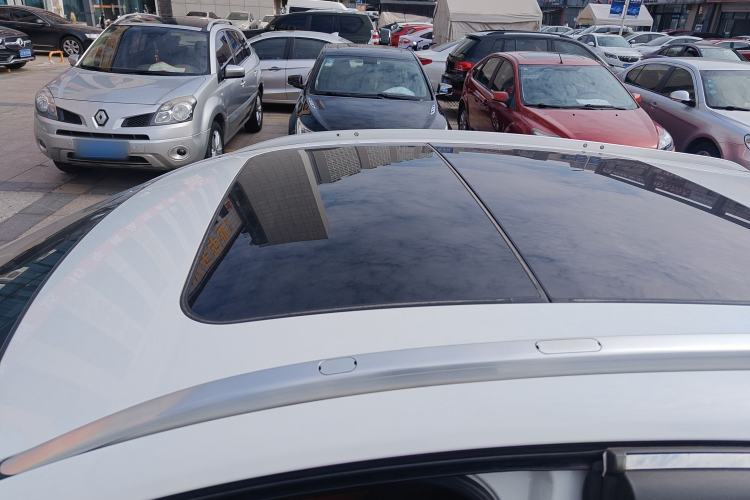 Used Honda Vezel 2015 1.8L CVT 2WD Luxury Model