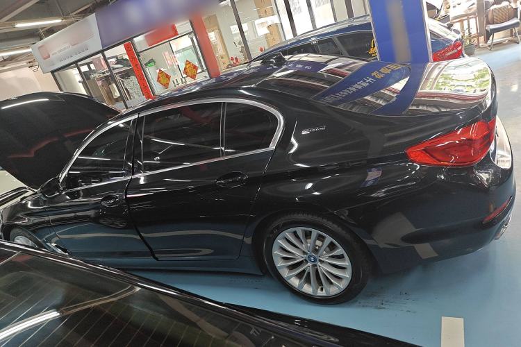 Used BMW 5 Series New Energy 2019 530Le Luxury Package
