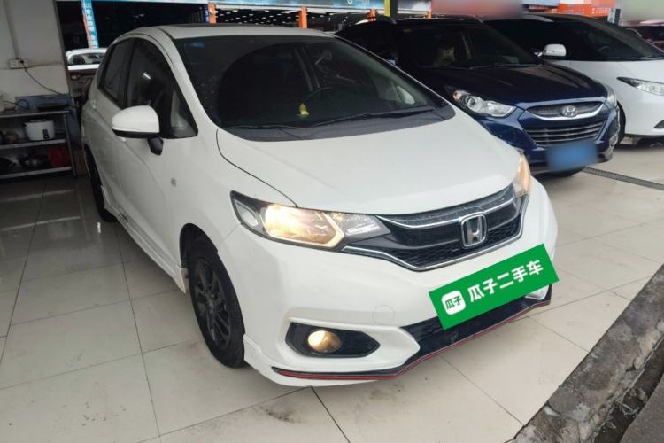 Used Honda Fit 2018 1.5L CVT Trendy Run+ Edition
