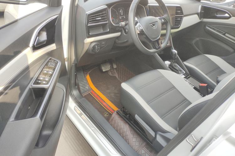 Used Jetta VS7 2023 280TSI Automatic Trend Edition
