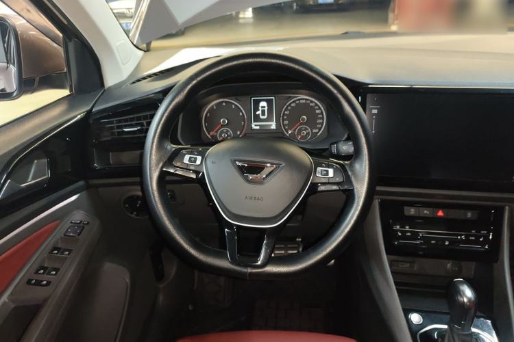 Used Jetta VS7 2020 1.4T Automatic Glory Edition
