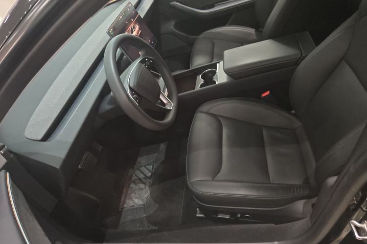 Used Tesla Model 3 2023 Long-Range All-Wheel-Drive Version
