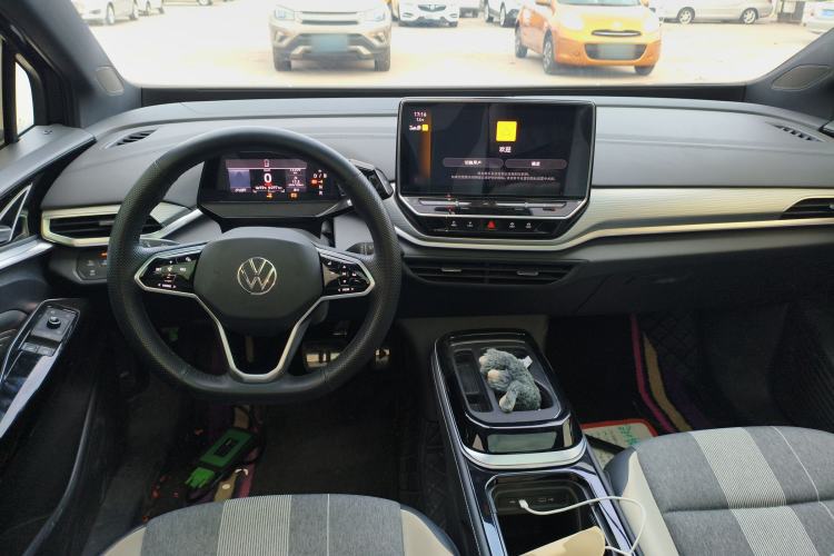 Used Volkswagen ID.4 CROZZ 2022 Standard Range PURE Edition
