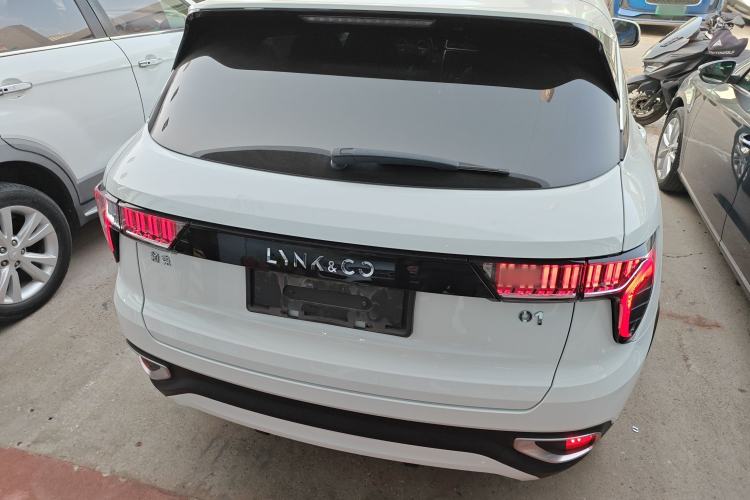 Used Lynk & Co 01 2017 2.0T Two-Wheel Drive Pro Edition
