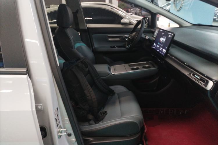 Used AION Y 2023 Younger Star Edition