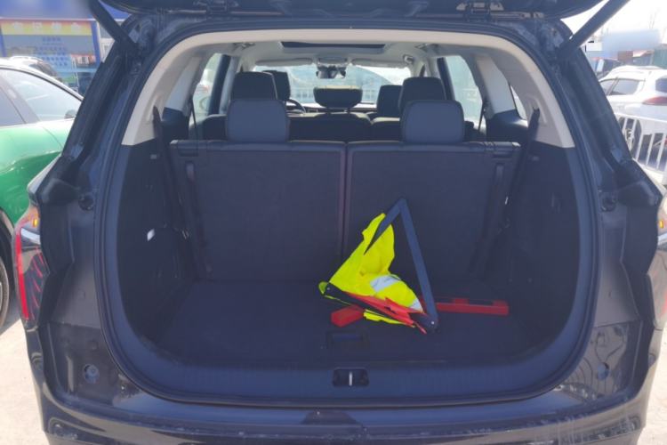 Used Hongqi HS7 PHEV 2024 2.0T PHEV Four-Wheel Drive Flagship Edition 7 Seats
