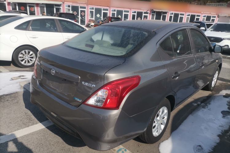 Used Nissan Sunny 2015 1.5XE Manual Comfort Edition
