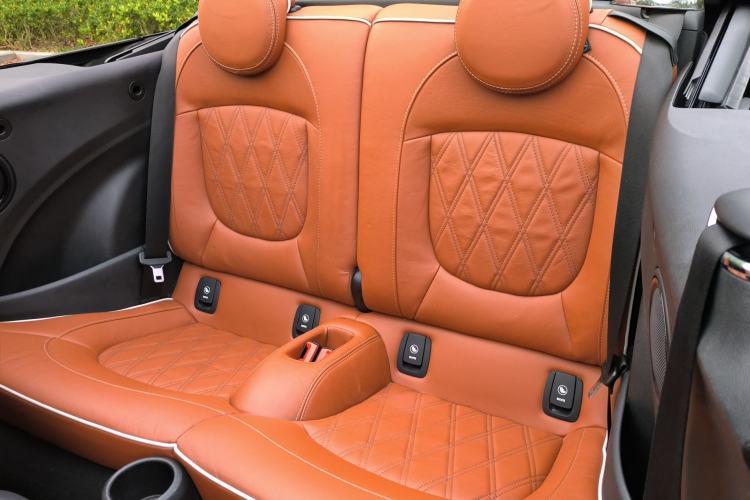 Used  MINI 2019 1.5T COOPER CABRIO Artist
