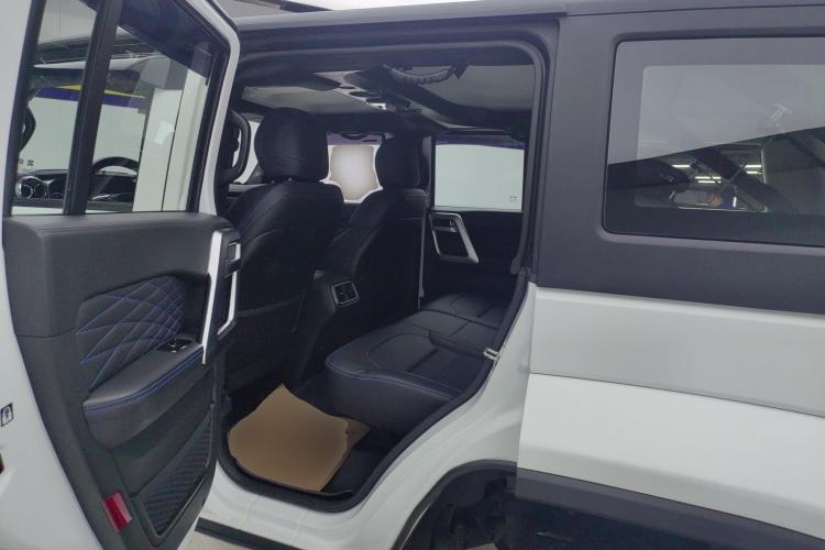 Used Beijing Auto BJ40 2023 2.0D Automatic Four-Wheel Drive Blade Hero Edition Adventurer Type