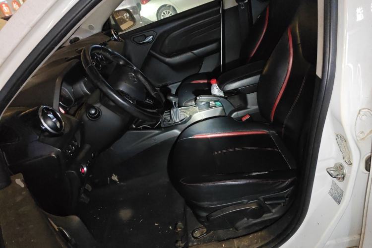 Used Soueast DX3 2016 1.5L Manual Flagship Version
