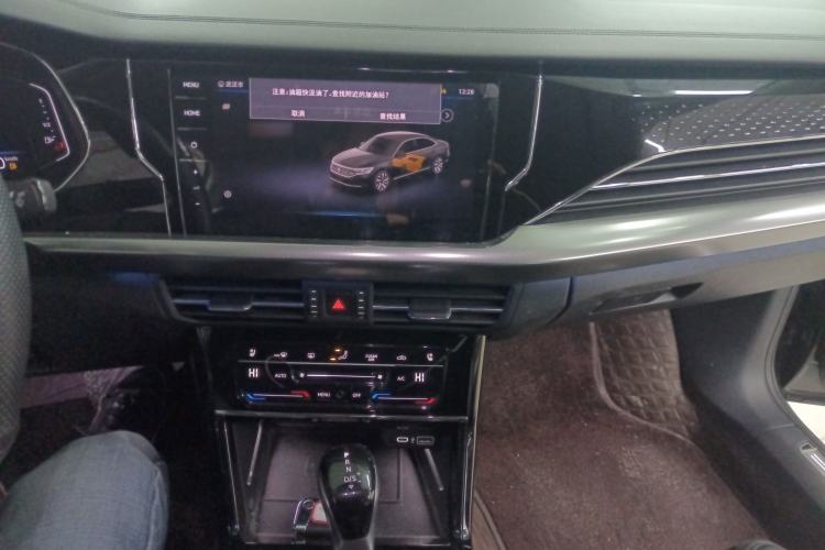 Used Volkswagen Passat 2022 330TSI Starry Luxury Edition
