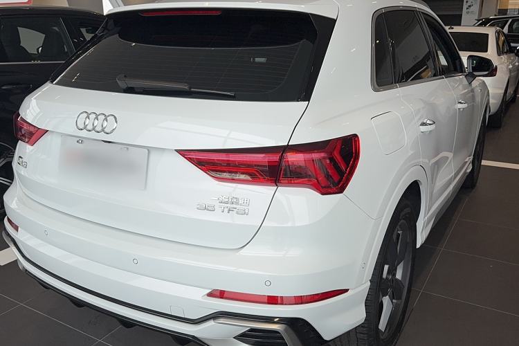 Used Audi Q3 2024 35 TFSI Fashion Dynamic Edition
