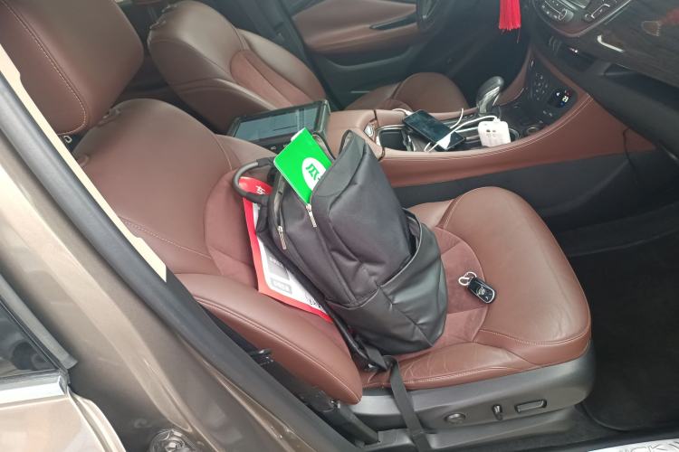 Used Buick Envision 2017 20T Two-Wheel Drive Luxury Model