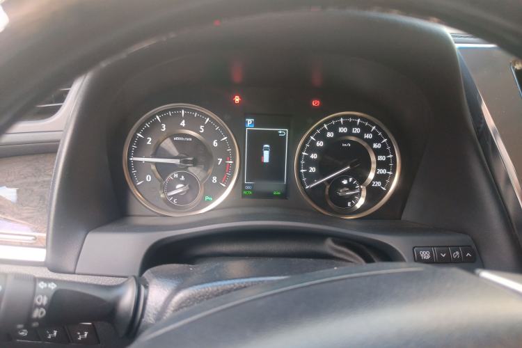 Used Toyota Alphard 2018 Revised Version 3.5L Premium Edition
