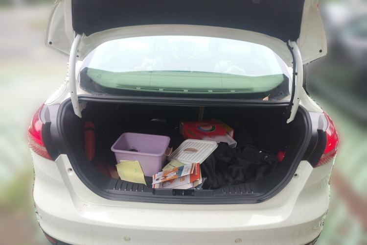 Used Ford Focus 2017 Sedan 1.6L Automatic Comfort Plus SmartDrive Edition
