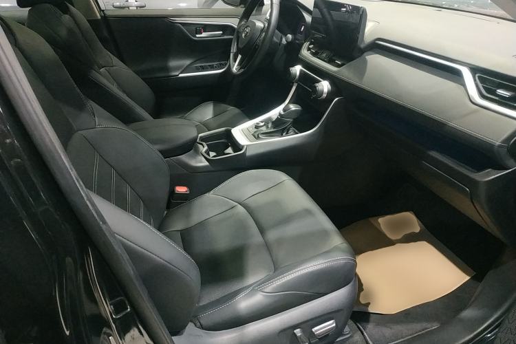 Used Toyota Wildlander 2023 Dual-Motor 2.5L E-CVT Four-Wheel Drive Prestige Edition
