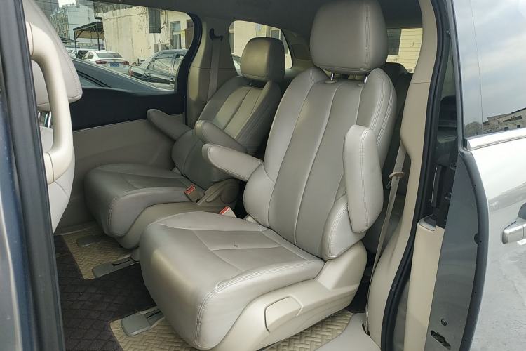 Used Buick GL8 2018 28T Comfort Model China VI Standard
