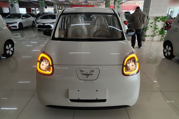 Used Wuling Hongguang MINIEV 2025 Four-Door Version Advanced Edition
