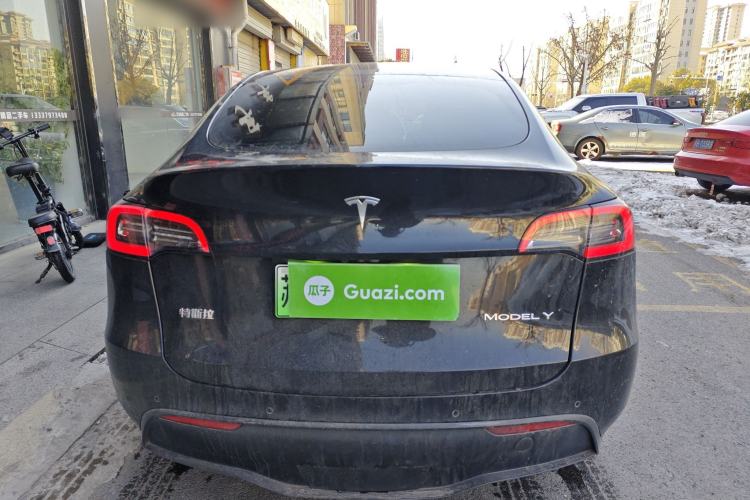 Used Tesla Model Y 2021 Long-Range All-Wheel-Drive Version