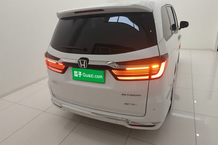 Used Honda Elysion 2024 2.0L eHEV Luxury Edition
