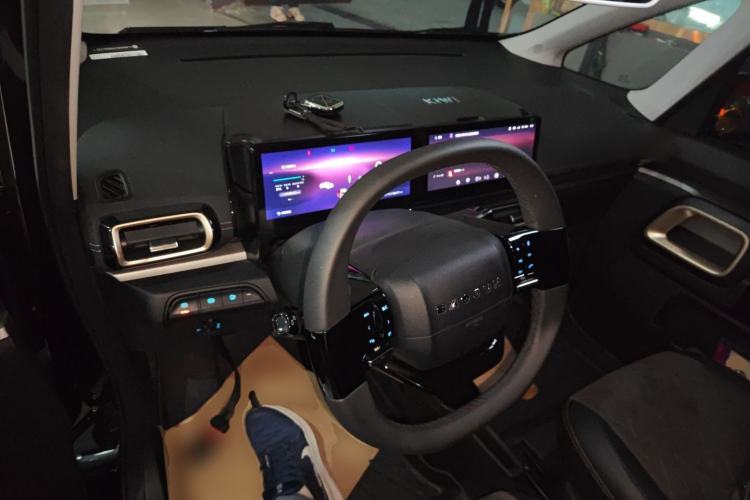 Used Baojun KiWi EV 2023 DJI Edition Lithium Iron Phosphate
