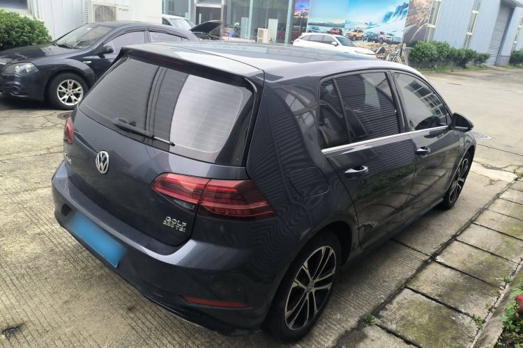 Used Volkswagen Golf 2018 280TSI Automatic R-Line Model
