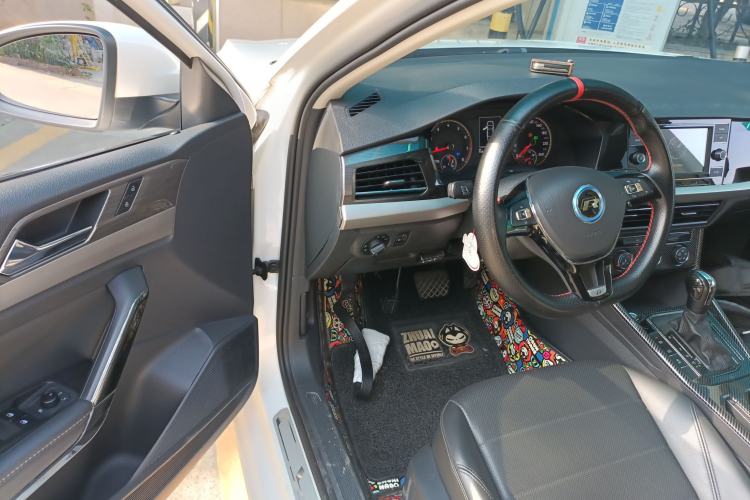 Used Volkswagen Lavida 2019 1.5L Automatic Comfort Edition China VI Standard
