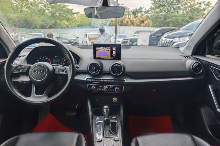 Used Audi Q2L 2021 35 TFSI Fashion Dynamic Model
