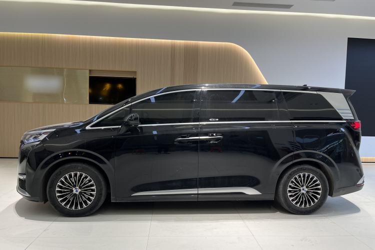 Used Denza D9 2024 DM-i 980 Four-Wheel Drive Flagship Model