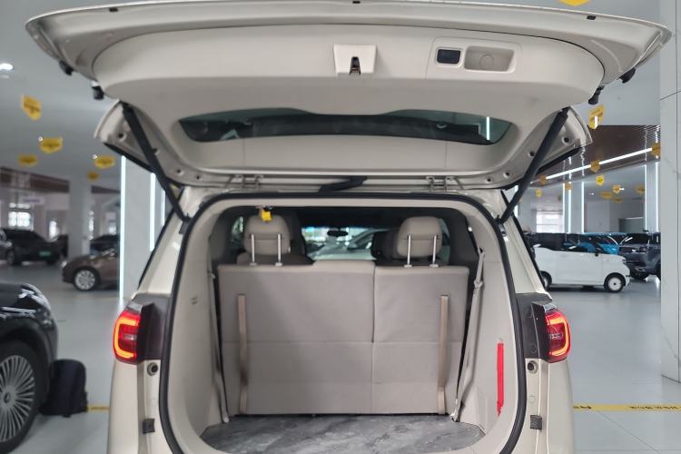 Used Buick GL8 2023 ES Lu Zun Comfort Model
