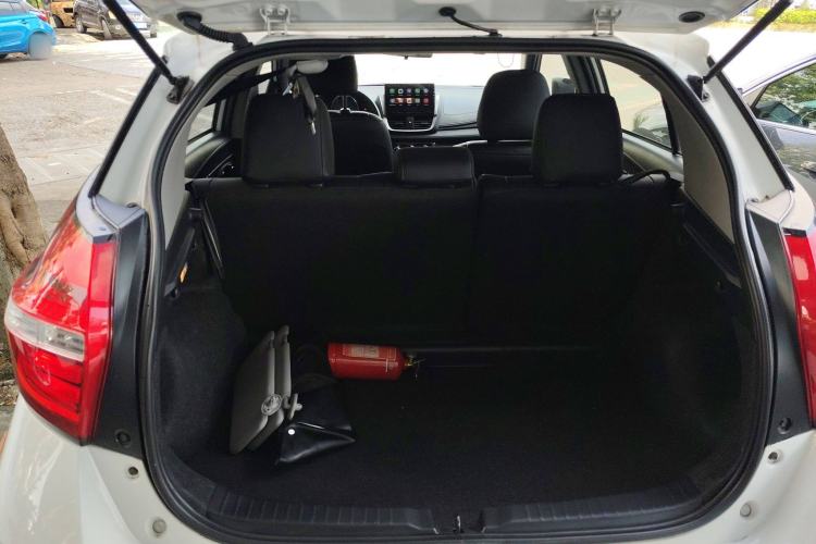 Used Toyota YARiS L 2016 Revised 1.5E CVT Charming Edition
