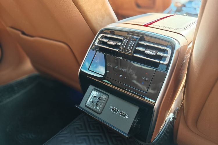 Used Hongqi H9 2020 2.0T Smart Connect Flagship Edition
