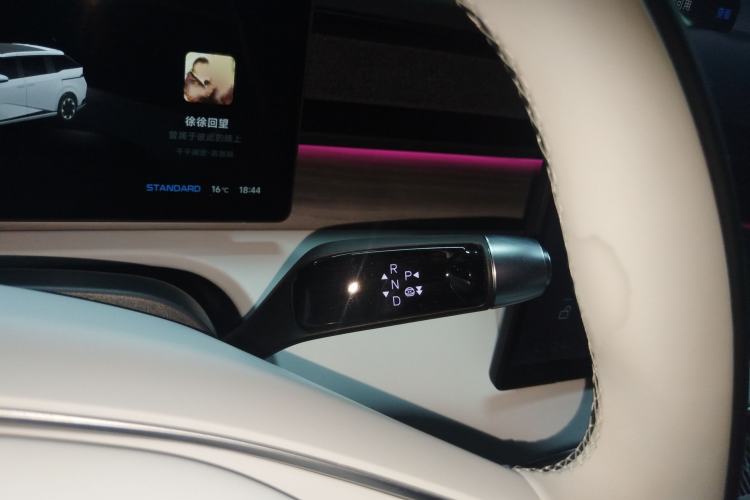 Used XPeng X9 2024 702 Ultra-Long Range Max