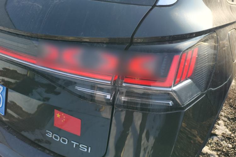 Used Volkswagen Tayron 2023 280TSI Two-Wheel-Drive Luxury Plus Advanced Version
