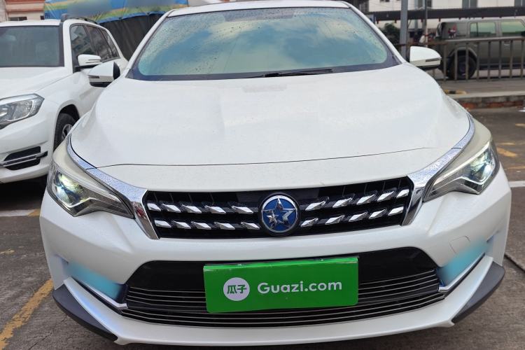 Used Venucia D60 2018 1.6L CVT Smart Connect Elite Edition