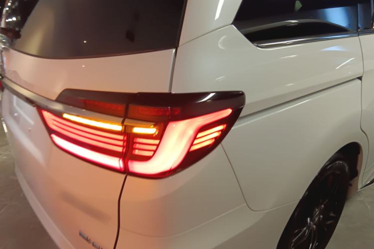 Used Honda Odyssey 2024 2.0L eHEV Sharp·Luxury Edition